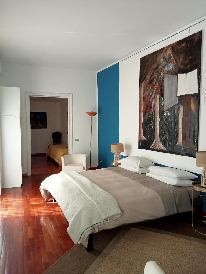 Altera Domus Bed and Breakfast Napels Buitenkant foto