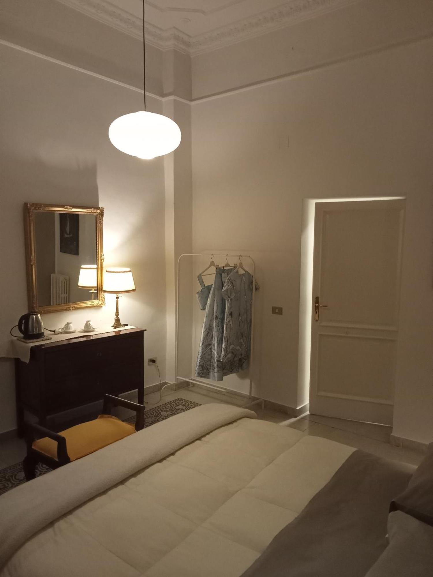 Altera Domus Bed and Breakfast Napels Kamer foto